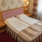 Uzunski