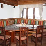 Uzunski Hotel 3*