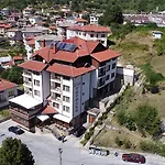 Uzunski Hotel 3*