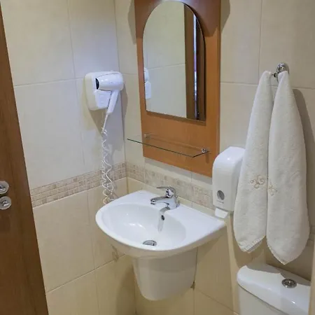 Uzunski Hotel 3*