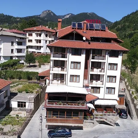 Uzunski Hotel 3*