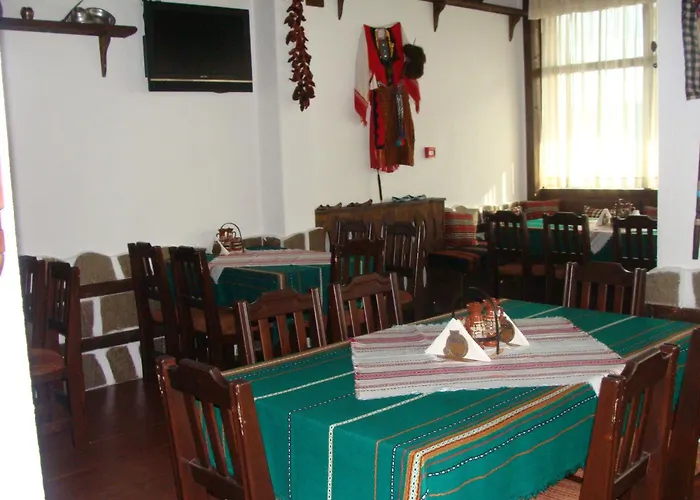 Uzunski 3* 스몰랸